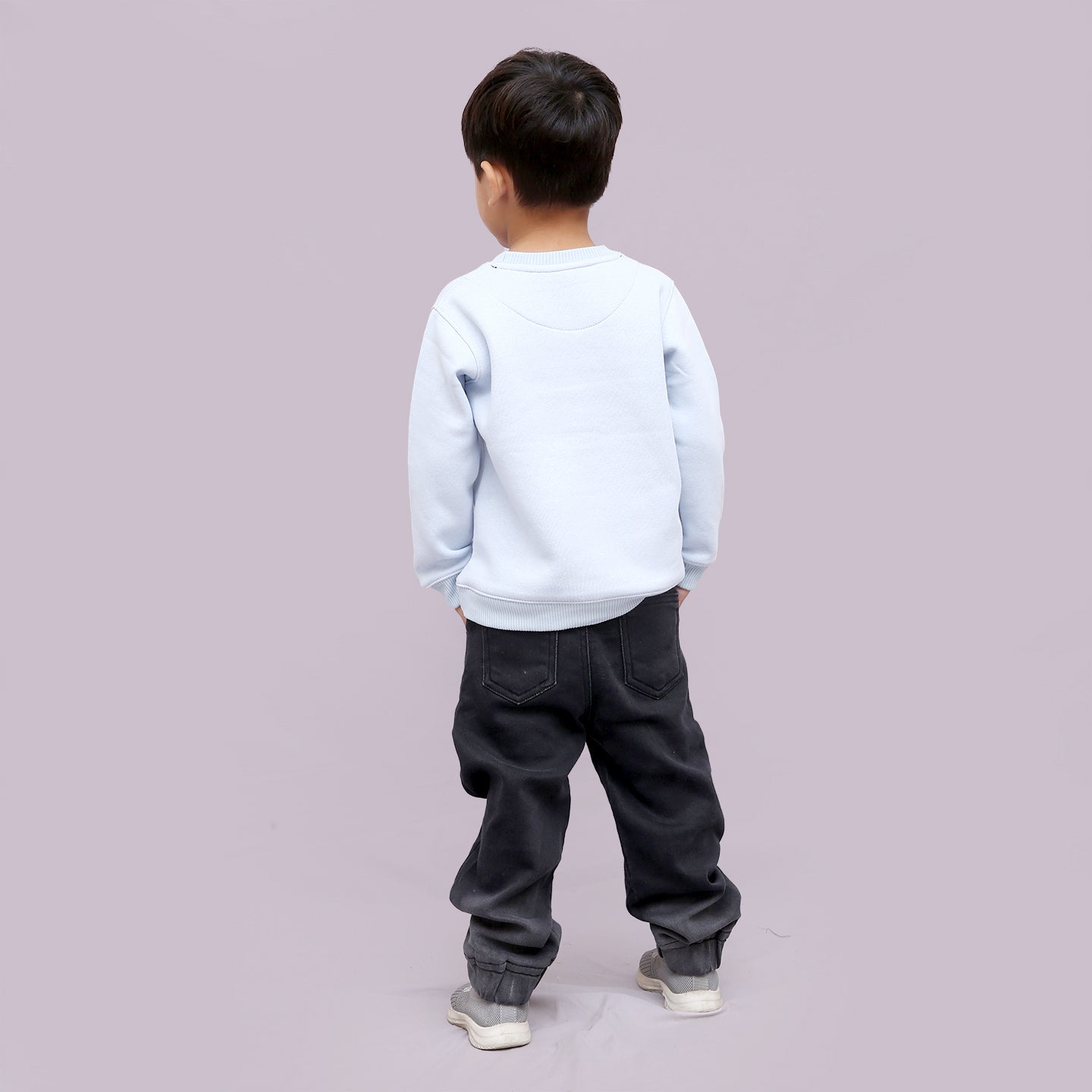 BOYS SWEAT SHIRT